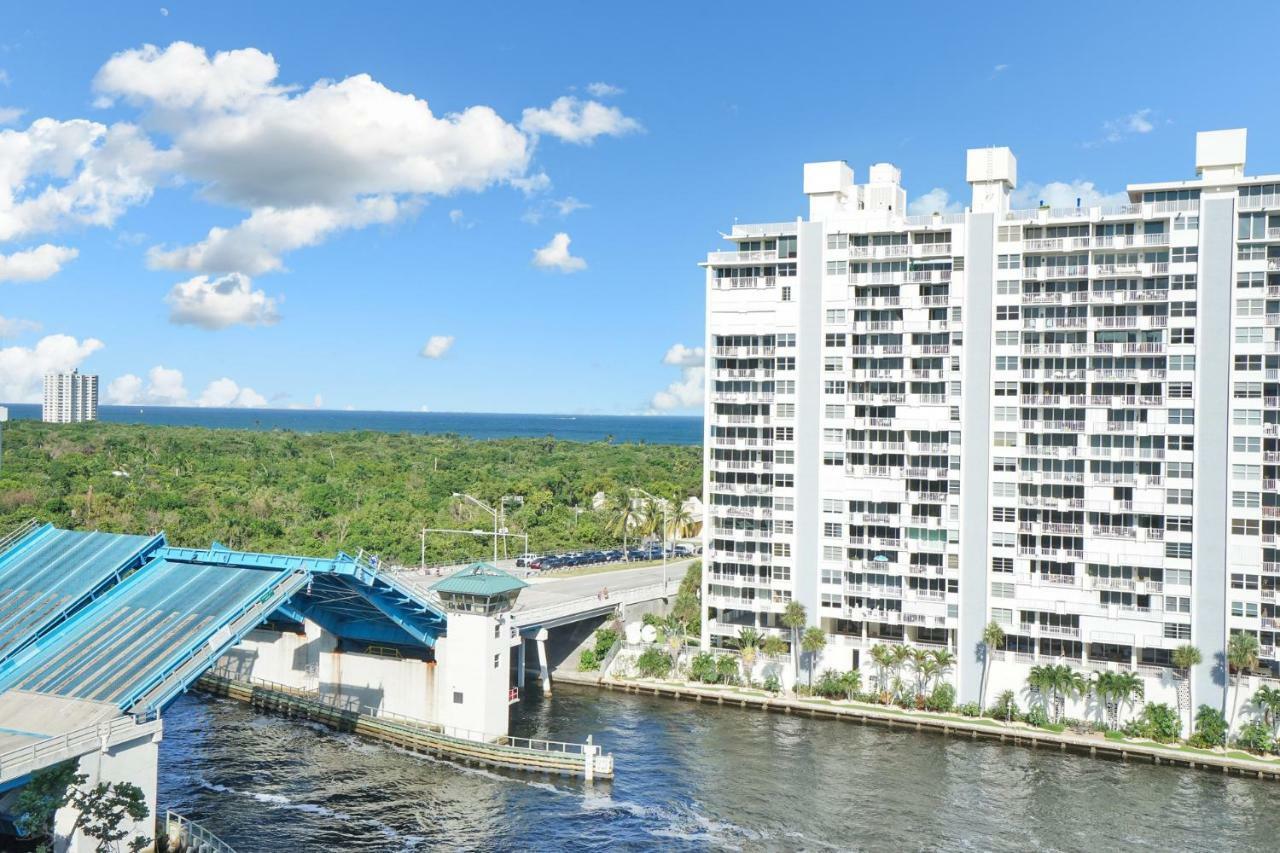 Gallery One - A Doubletree Suites By Hilton Hotel Форт Лодърдейл Екстериор снимка