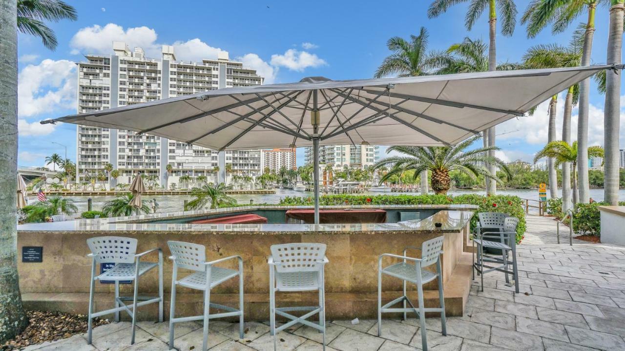 Gallery One - A Doubletree Suites By Hilton Hotel Форт Лодърдейл Екстериор снимка